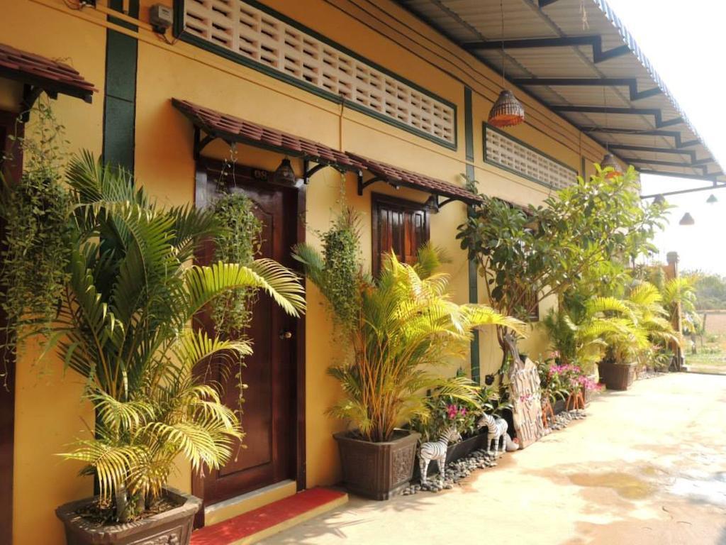 Ramchang Guesthouse Battambang Exterior photo